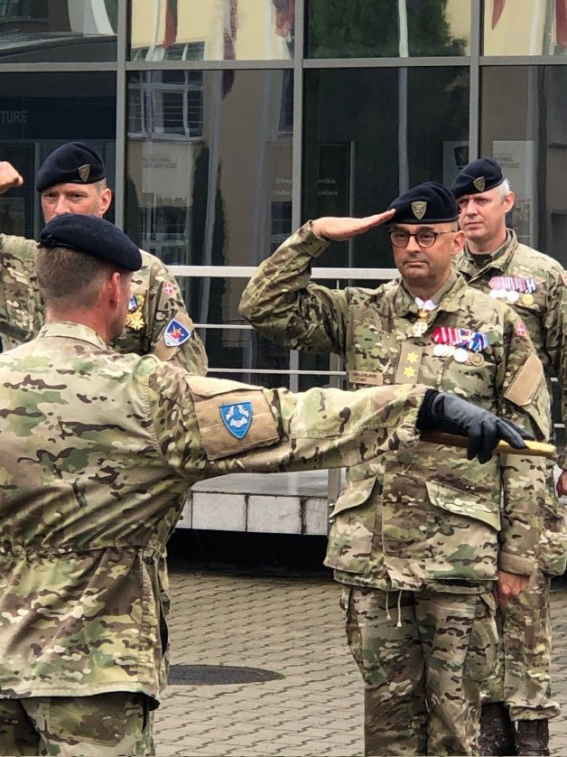 danish soldiers saluting each other