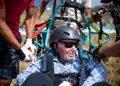 US veteran takes flight